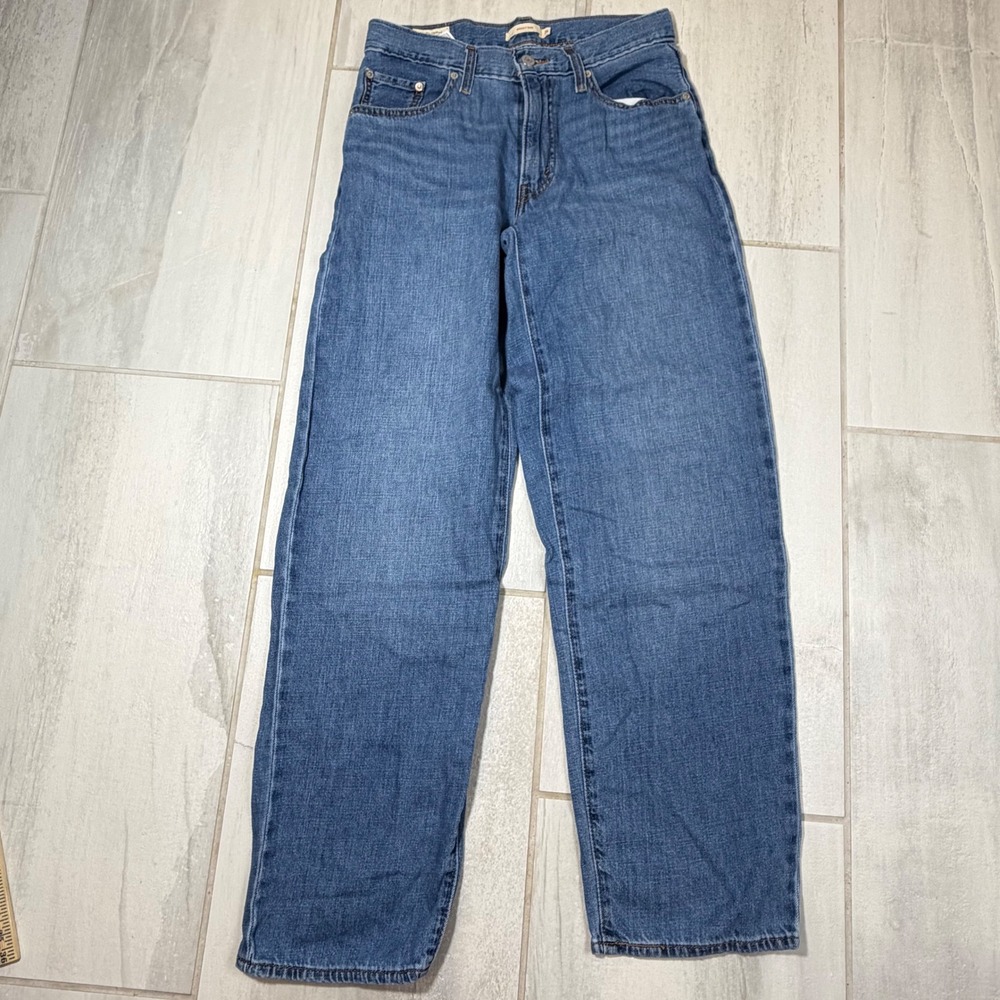 Levis Premium Baggy Dad Jeans Womens 26 Medium Wash Wide Straight Leg A3494-0057